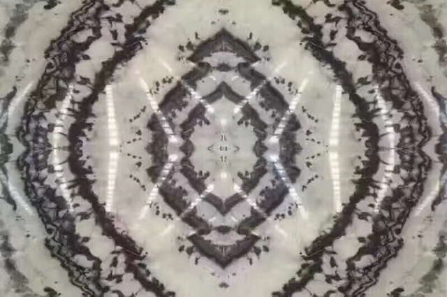 /